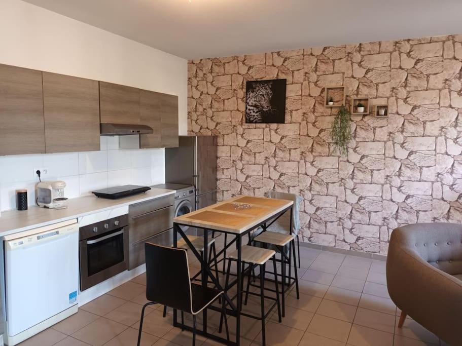 Appartement Duplex Nimes Centre Ngoại thất bức ảnh